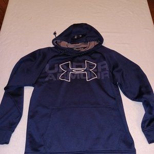 Under Armour [COLDGEAR] hoodie